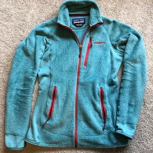 Patagonia R2 fleece jacket